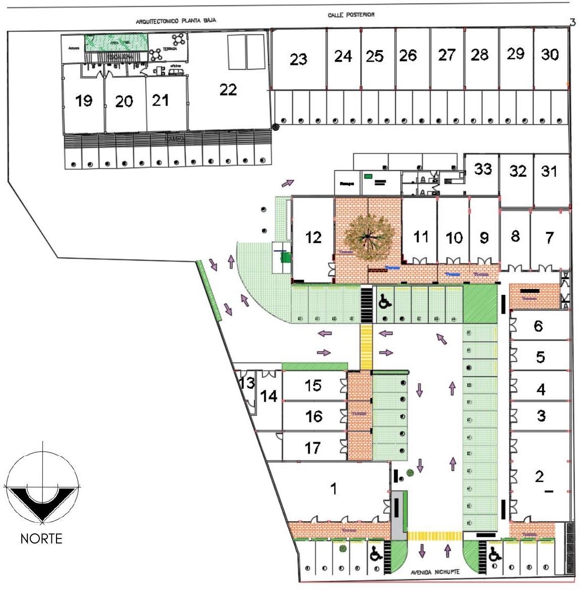 Plano arquitectónico de planta baja de Plaza Muray, Cancún, con los locales numerados, el estacionamiento y los accesos por Av. Nichupté y la calle posterior